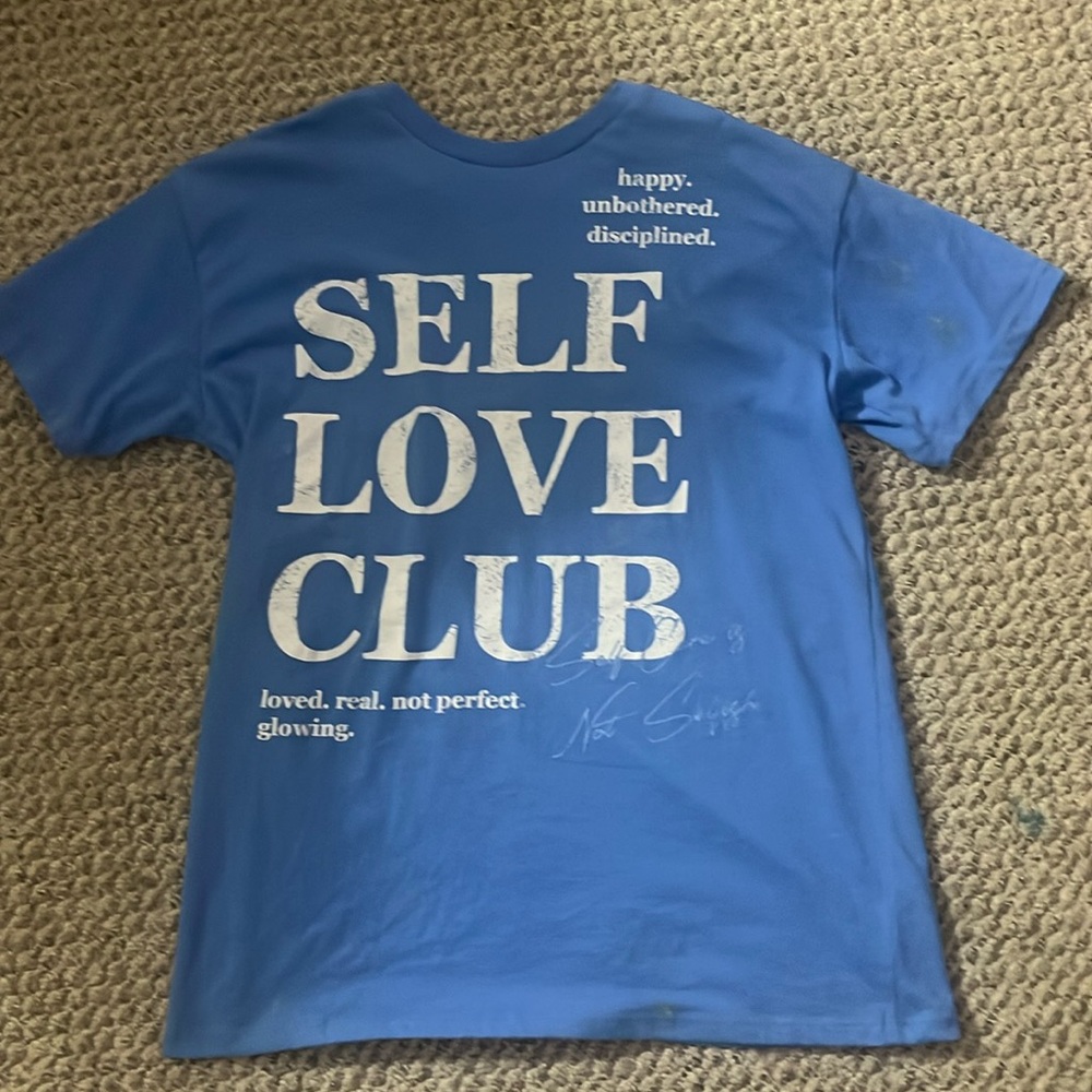 i have this shirt from target that i maybe wore once..it may be kids or women's